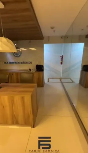 Excelente Sala Comercial 267m² c/ 11 Salas e 100% Mobiliada no Atlantic Tower