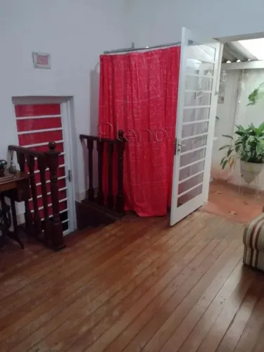 Casa à venda com 2 dormitórios no Centro, Campinas