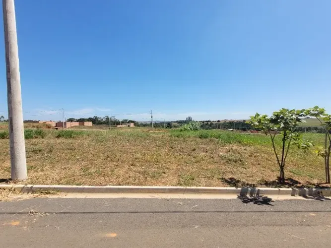 Vendo Terreno no Residencial Lisboa - Leia o anúncio!