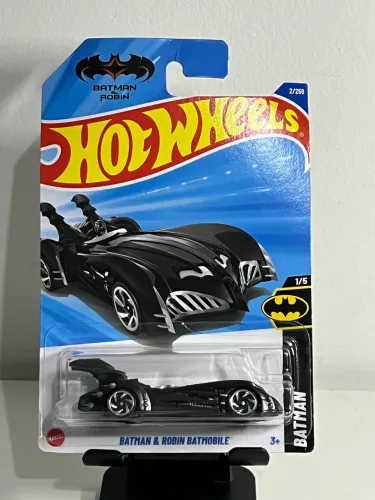 Hot Wheels - Batman & Robin Batmobile
