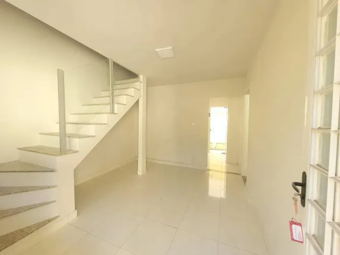 Casa Geminada à venda - Bonsucesso, 3 quartos - Belo Horizonte