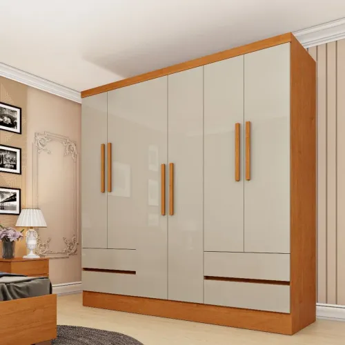 Guarda-roupa espaçoso casal