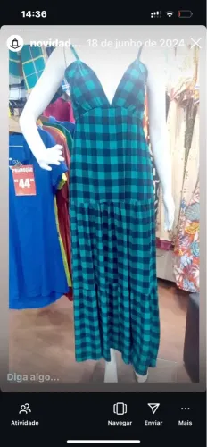 Vestido xadrez azul e verde