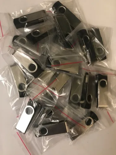 Pen drive 4gb novo