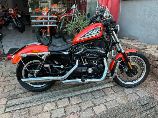 Harley 883 Laranja