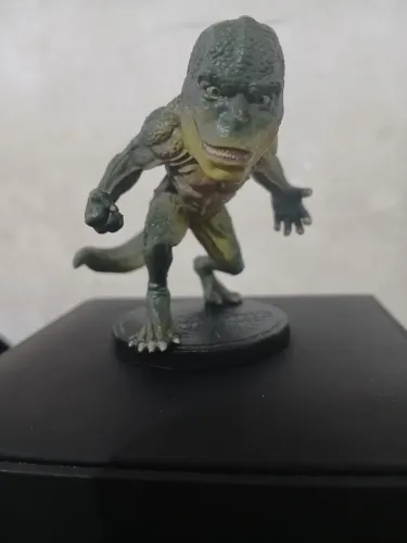 Boneco Lagarto