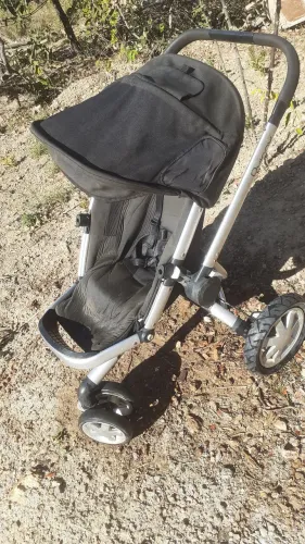 Carrinho de Bebê Quinny