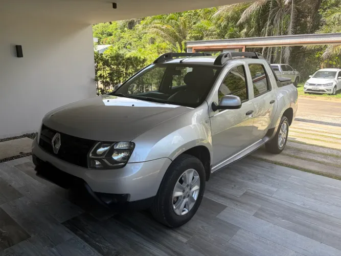 Renault Duster Oroch Exp. 1.6 Hi-flex 16V Mec. 2022