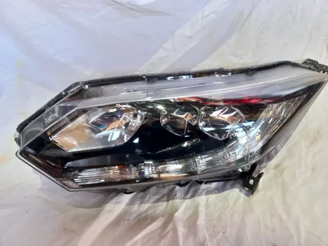 Farol hrv led e lâmpada 
