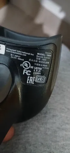 Xenon Model 1900 Barcode Scanner