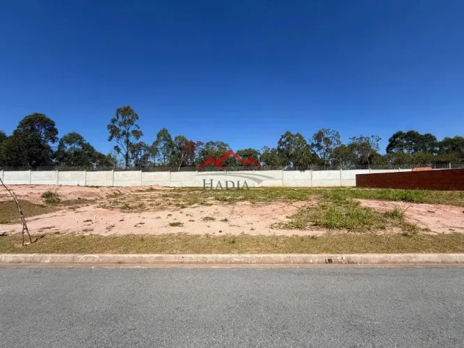 Terreno à venda condomínio Portal dos Lagos em Jundiaí-SP