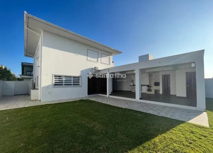 Casa em condomínio fechado, com 4 dormitórios para venda e aluguel, 247m² - Campeche - Flo