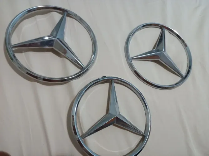 Emblemas Mercedes Benz - Estrela Cromada