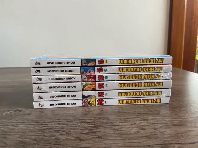 Boku no Hero - Vol 12, 14, 18, 26, 31 e 34 LACRADOS