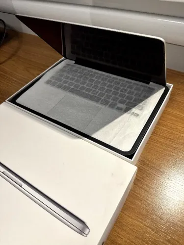 MacBook Pro 2015 Core i5 128GB 8GB 13インチ MacBookPro 13インチモデル[Early 2015/SSD 128GB/メモリ 8GB/2.7GHz