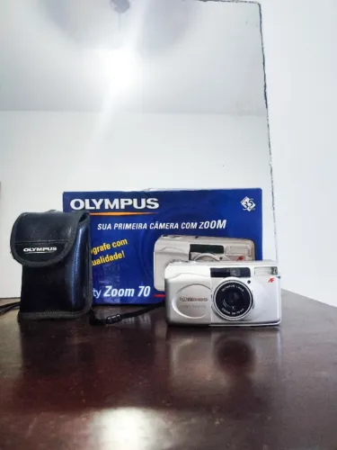 ? Câmera Olympus Infinity Zoom 70 - Analógica - Completa