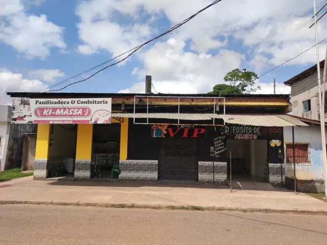 Vende-se 3 pontos comerciais + residência