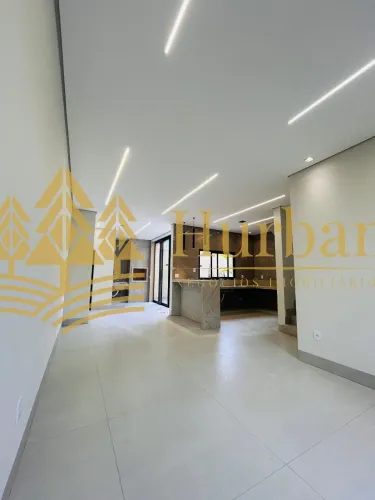 CASA RESIDENCIAL em UBERLÂNDIA - MG, GRAND VILLE