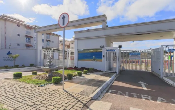 Apartamento 2 quartos com espaço privativo coberto - Parque Europa - Costeira Araucária