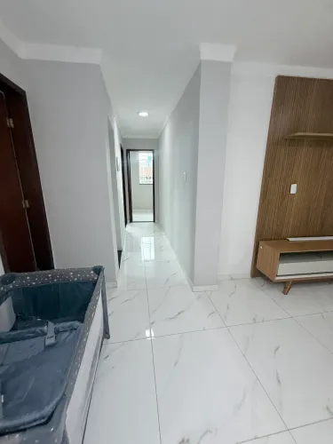 Alugo apartamento 1.700