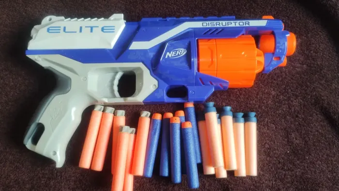 Lançador de dardos Nerf Elite 