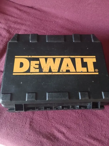 Maleta de parafusadeira dewalt