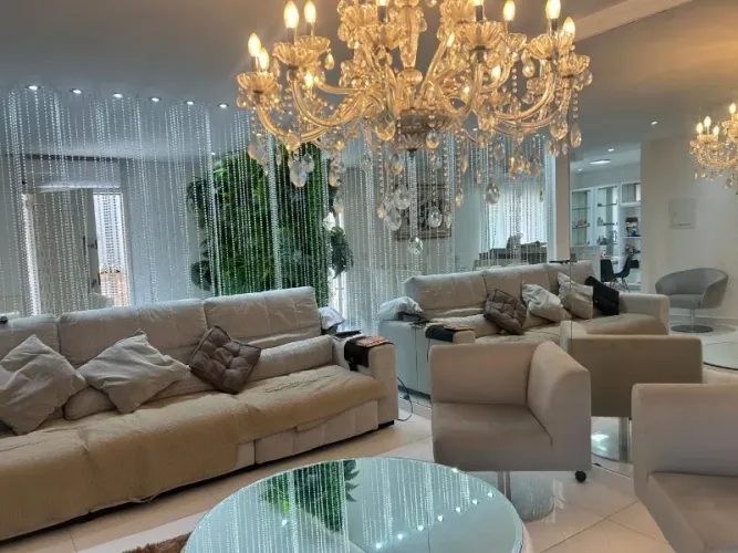 Casa de luxo, condomínio fechado em Vargem Pequena, Rio de Janeiro-RJ: 3 quartos, piscina,