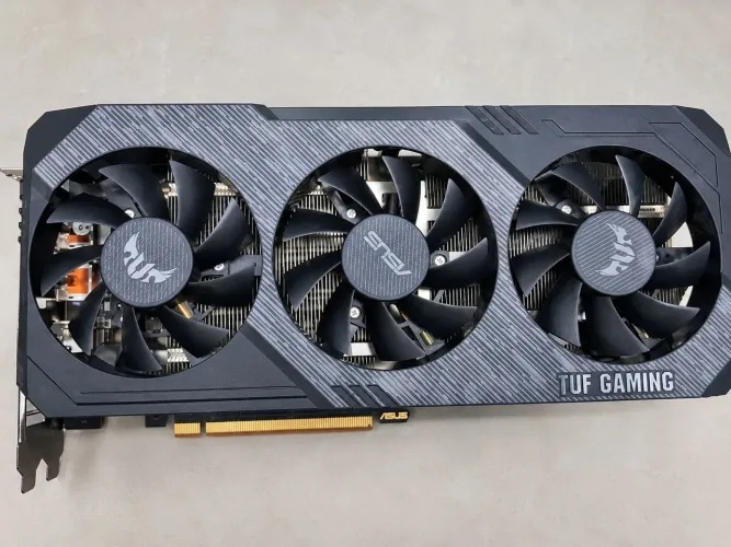 PLACA DE VIDEO ASUS RX 5600 XT 6 GB