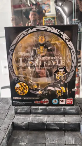Sh Figuarts Bandai Kamen Rider Wizard Land Style