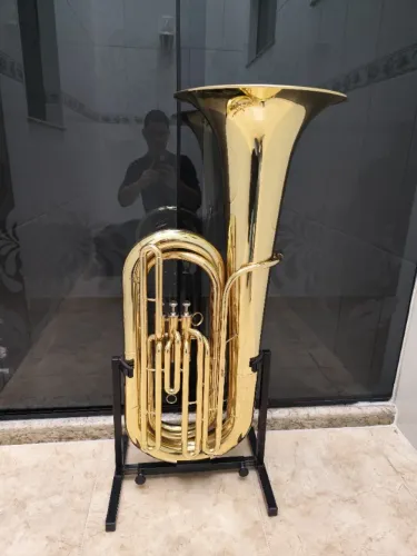 Tuba 4/4 Custom Sib - Laqueada R$7.500 - Aceito trocas - Parcelo 21x cartão