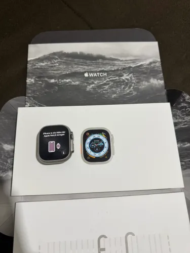 Apple Watch Ultra 1ª Geração - 49mm - Titanium - GPS + Cellular