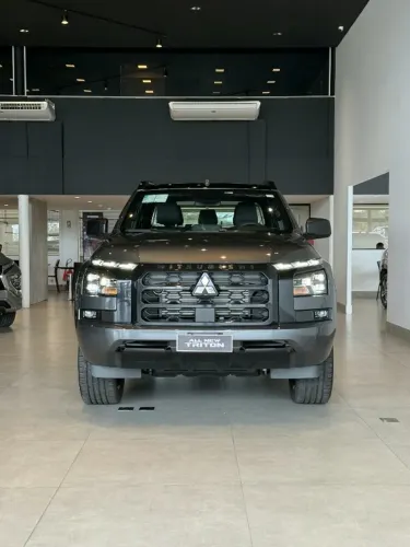 Mitsubishi TRITON GLS TARMAC 2.4 CD TB AUT. 2027