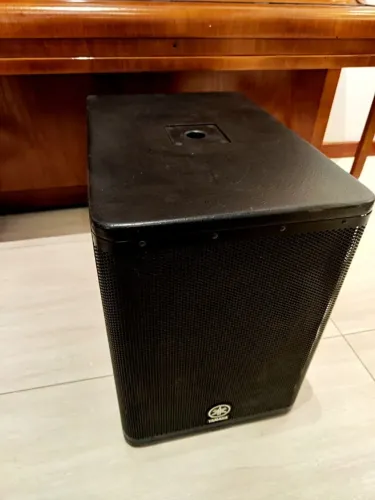 Sub Yamaha DXS-12 Digital Ativo 1000w