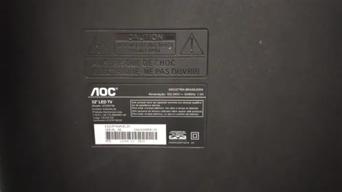 TV 32pol AOC