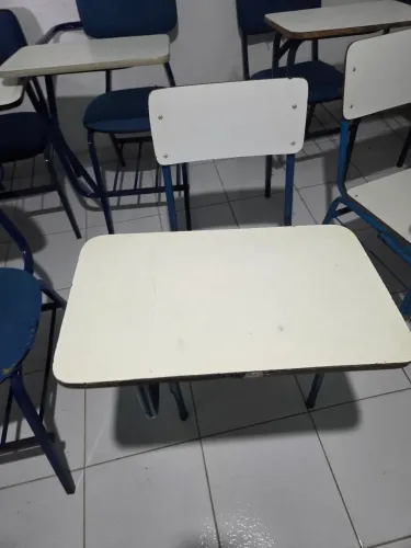 Carteira escolar