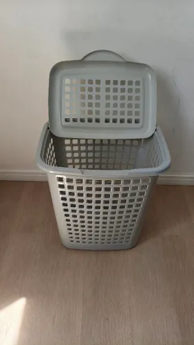 Cesto de roupa grande