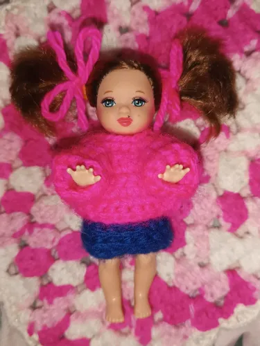 Boneca Kelly/Chelsea irmã da Barbie morena