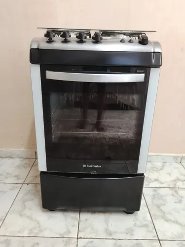 VENDO FOGÃO DE 4 BOCAS