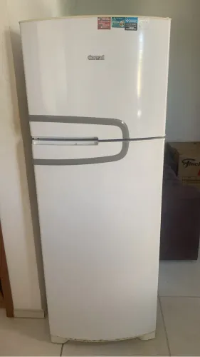 GELADEIRA 