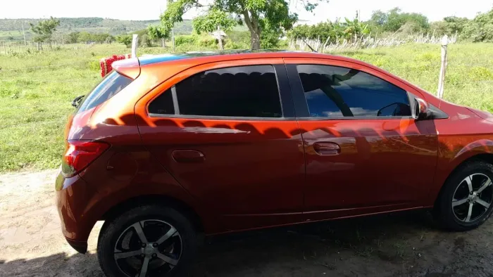 Chevrolet Onix Hatch LTZ 1.4 8V Flex Power Mec. 4P 2013