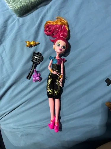 Monster High Gigi - Reservada