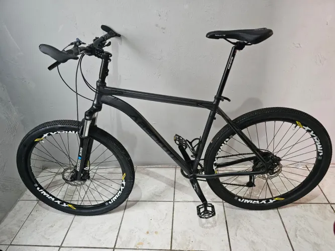 Bike Nero 4 absolute