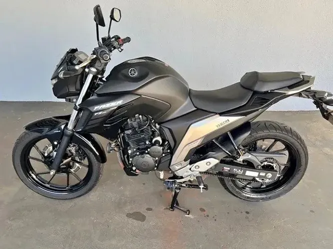 Yamaha fz25 ( financio 48x parcelo boleto )