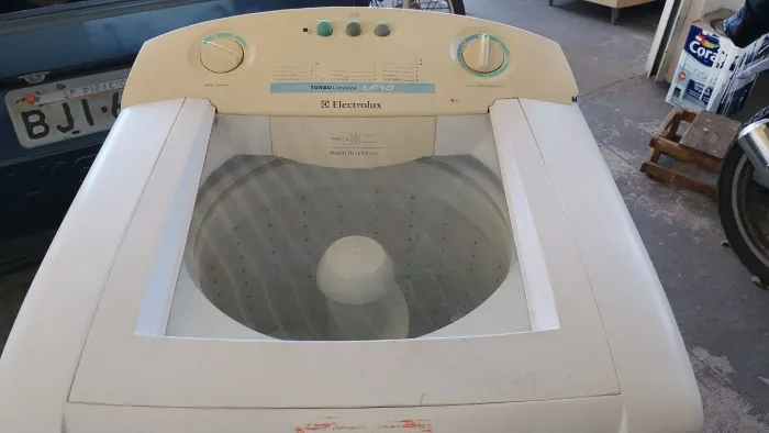 Máquina de lavar 10 kilos
