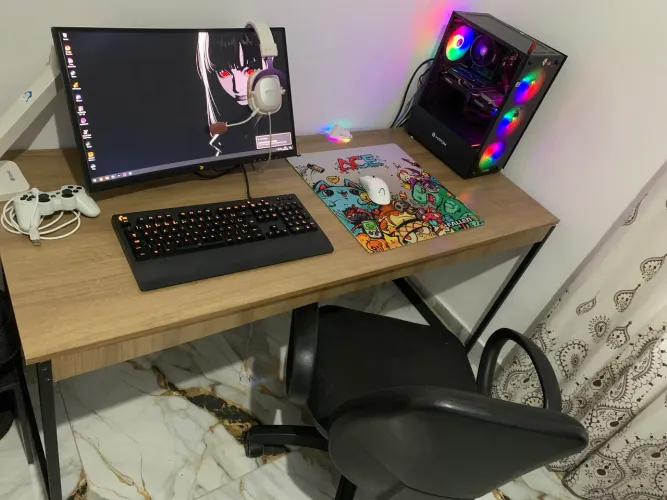 VENDO PC GAMER COMPLETO COM CADEIRA E MESA!!