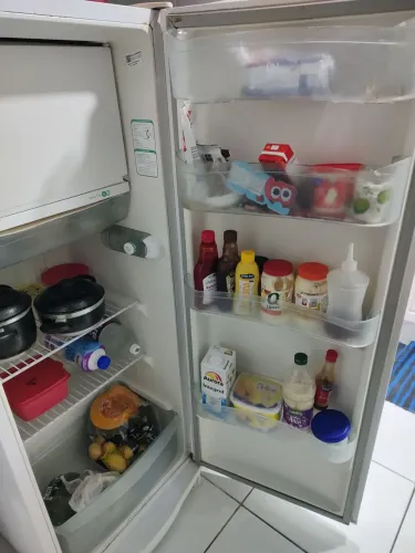 Entrego geladeira funcionando perfeitamente
