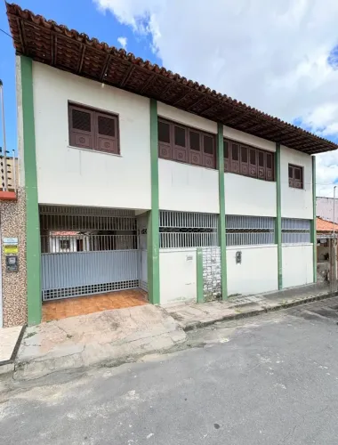 Imóvel para aluguel e venda com 280 metros quadrados com 5 quartos em Cohaserma - São Luís