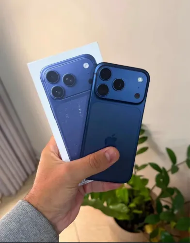 IPHONE 17 pro 256 GB SEMI NOVO AZUL