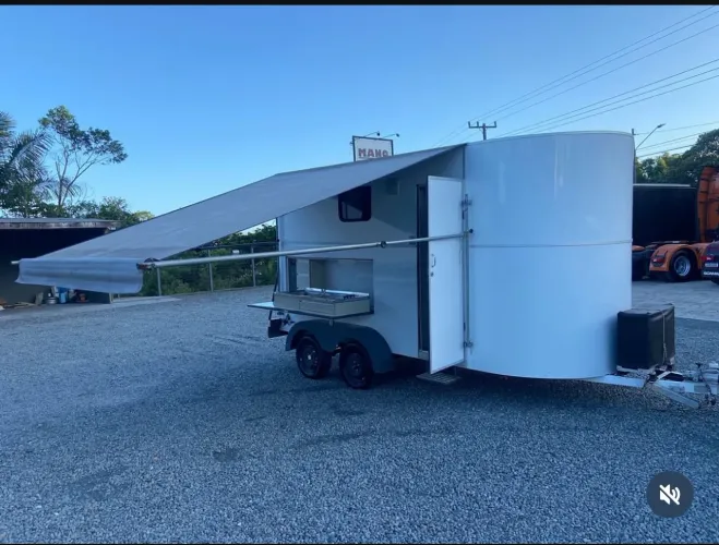 Vendo reboque para rodeio ou camping!