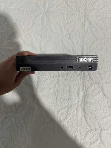Mini PC Lenovo ThinkCentre M70q (NOVO)